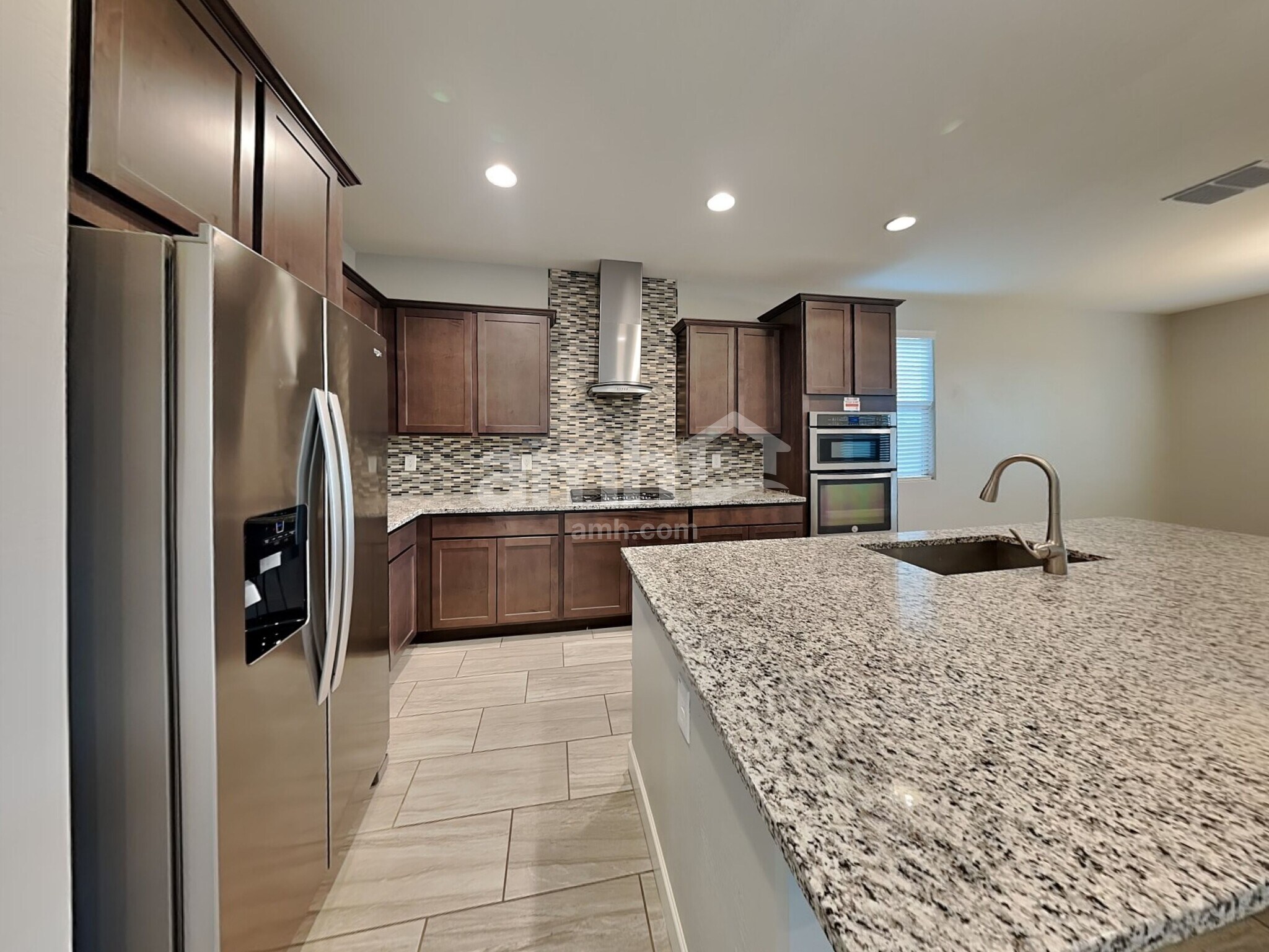 Building Photo - 18251 W Thunderhill Pl