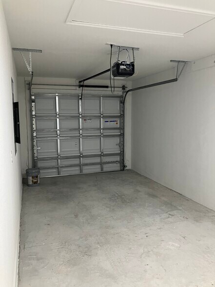 Building Photo - 129 Boundary Blvd