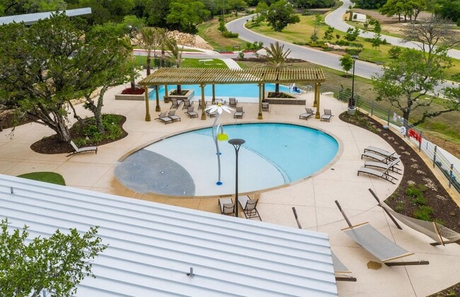 Building Photo - BULVERDE - Upgraded 4 BR/3BA One-Story - HIDDEN TRAILS!