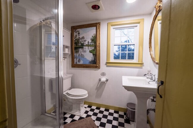 Building Photo - 1357 Canal Rd