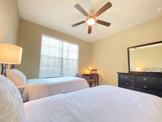 Building Photo - 2125 Sweetbroom Cir