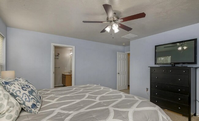 Building Photo - 3 Bedroom, 2 Bath Single Level home in Meridian!