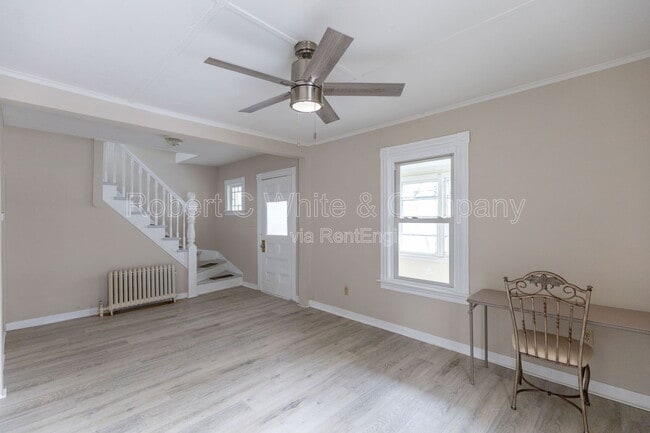 Building Photo - 314 Norwich Ave