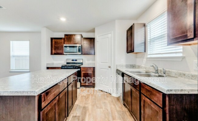 Building Photo - 9558 Ranch Lp