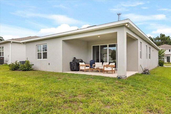 Building Photo - 1020 River Otter Wy