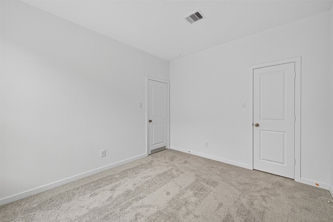 Building Photo - 28623 Great Saddle Trl