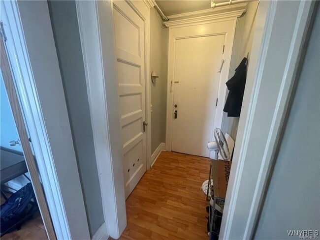 Building Photo - 1115 Delaware Ave