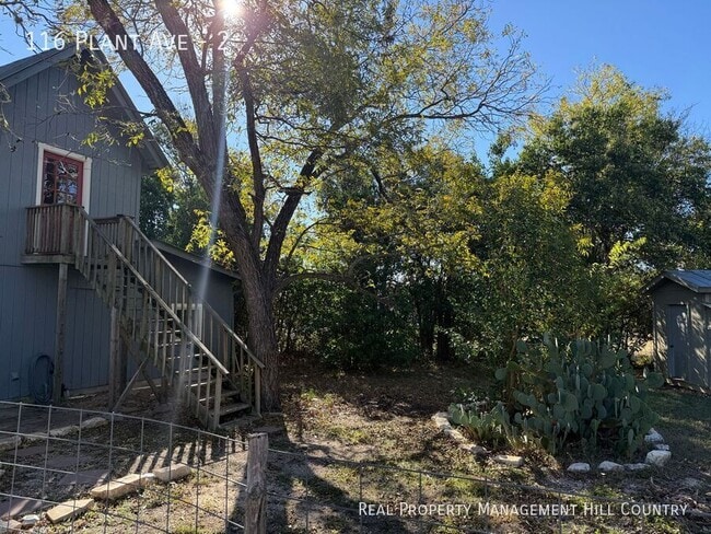 Building Photo - 116 N Plant Ave