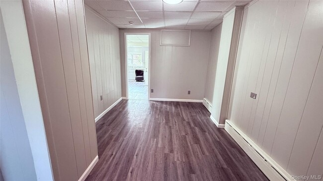 Building Photo - 142 Smith St