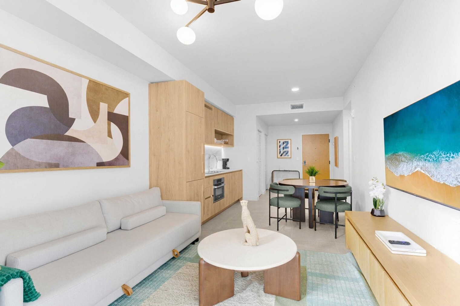 Building Photo - 11 NE 6th St