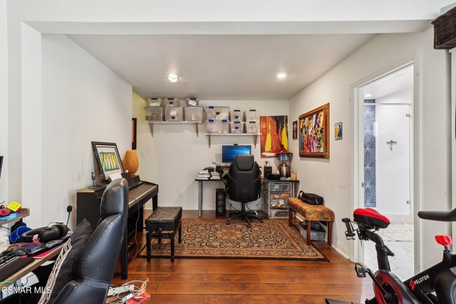 Building Photo - 1261 Uppingham Dr