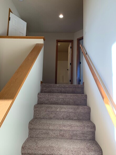 Building Photo - 9052 Tumbleweed Dr