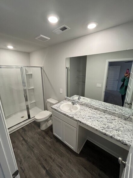 Building Photo - 154 Olde Hearth Rd