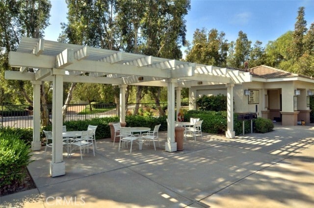 Building Photo - 1363 Canterbury Ln