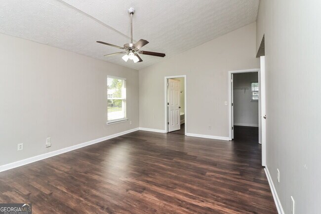 Building Photo - 15 Candy Lilly Ln