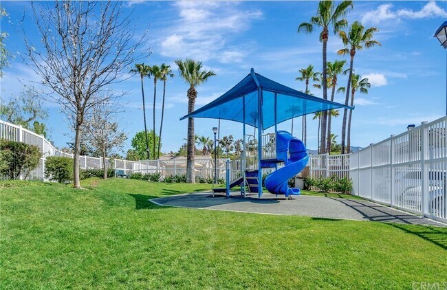 Building Photo - 28444 Boulder Dr