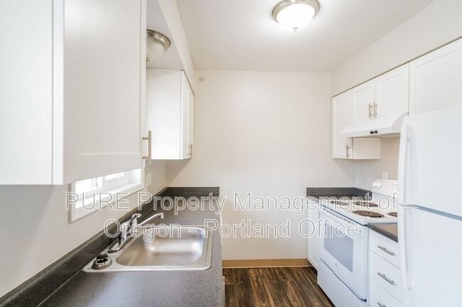 Building Photo - 1311 SE 130th Ave