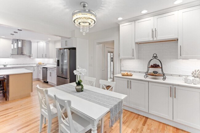 Building Photo - 98 Union St