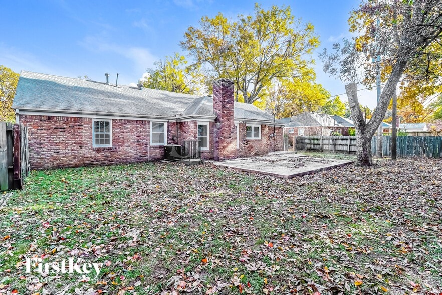 Building Photo - 3145 Overbrook Dr