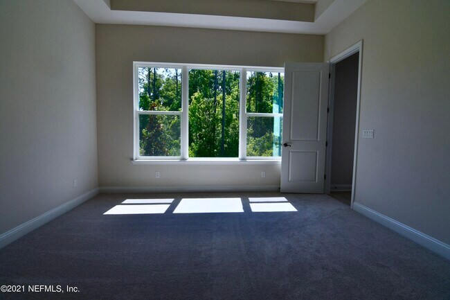 Building Photo - 538 Vista Lake Cir