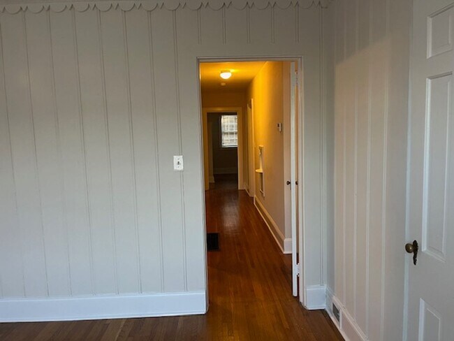 Building Photo - House in Plaza Midwood