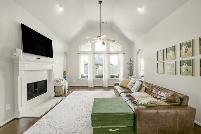 Building Photo - 29323 Prairie Rose Ct