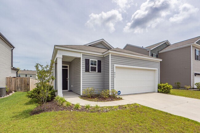 Building Photo - 3 Bedroom 2 Bath Home in Cane Bay Plantation - Summerville