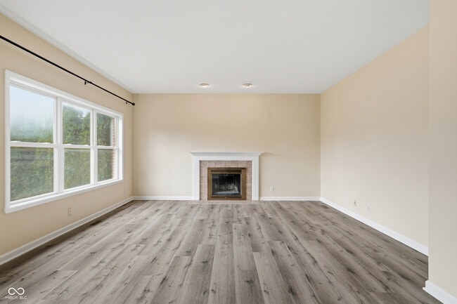 Building Photo - 4091 Huntsman Dr