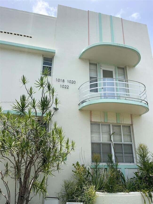 Building Photo - 1020 Euclid Ave