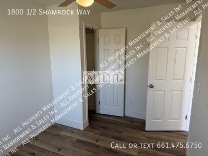 Building Photo - 1800 1/2 Shamrock Way-