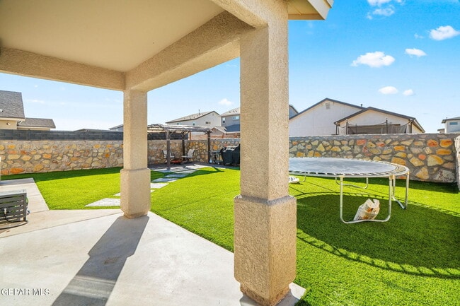 Building Photo - 15112 Purpose Ave