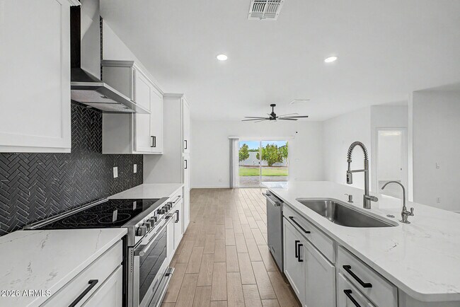 Building Photo - 2058 S 241st Ave