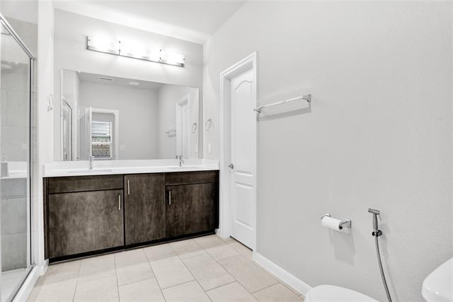 Building Photo - 1135 Saddle Ridge Dr