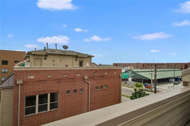 Building Photo - 2204 Marilla St