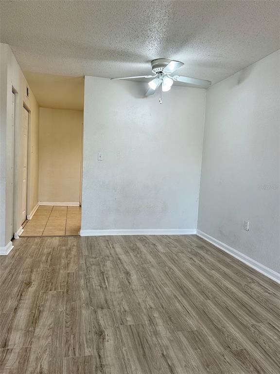 Building Photo - 203 Pine Tulip Ct