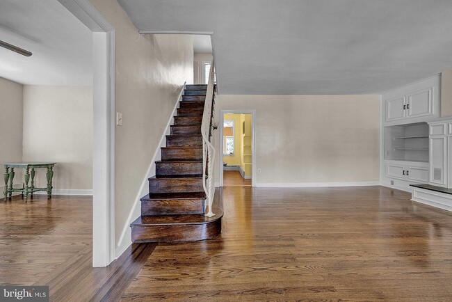 Building Photo - 7400 Tabor Ave