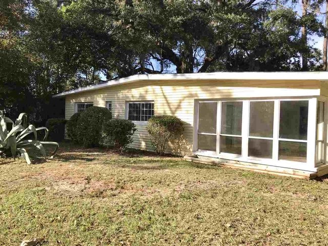 Building Photo - 716 Coble Dr