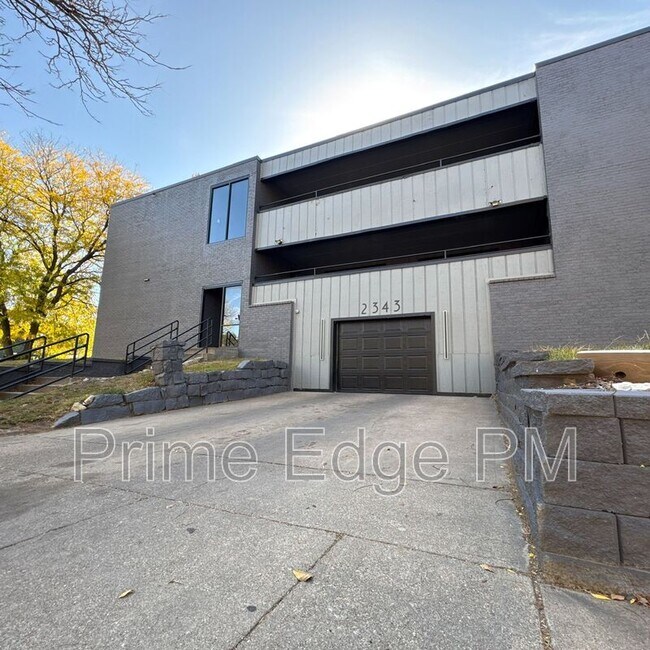 Building Photo - 2343 B St