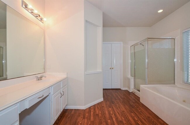 Building Photo - 17407 S Sienna Cove Ln