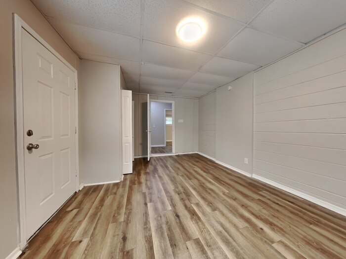 Building Photo - 8207 Patou Dr S