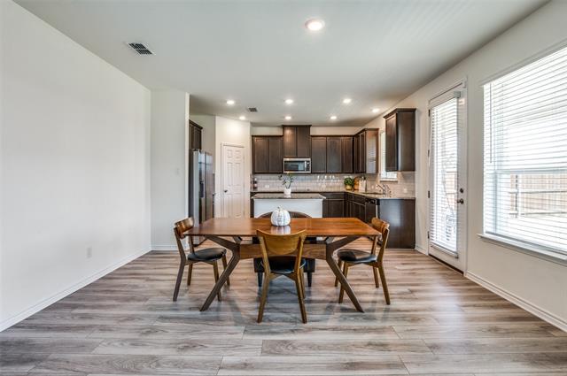 Building Photo - 3652 Highland Bayou Dr