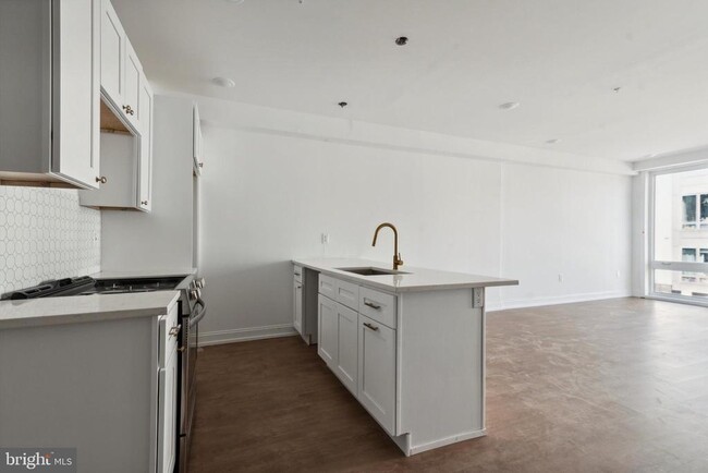 Building Photo - 1614 Ridge Ave