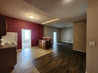 Building Photo - Apartments