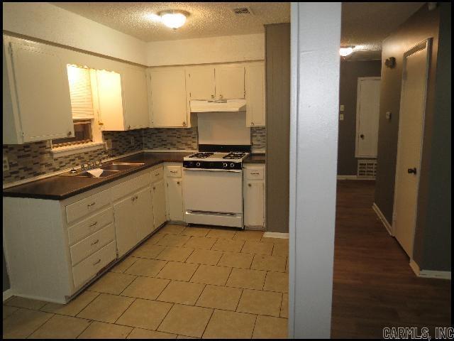 Building Photo - 4624 Manchester Dr