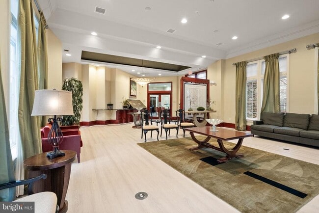 Building Photo - 13363 Connor Dr