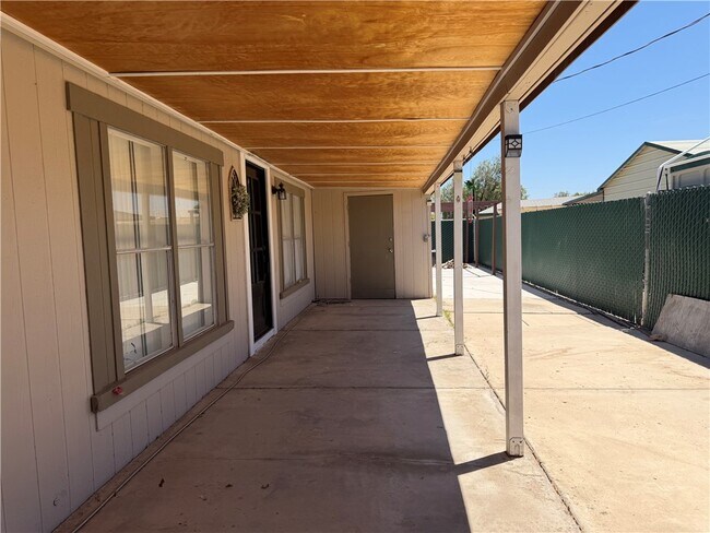 Building Photo - 1910 Rio Grande Rd