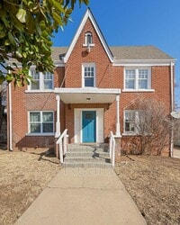 Building Photo - 2231 NW 12th St