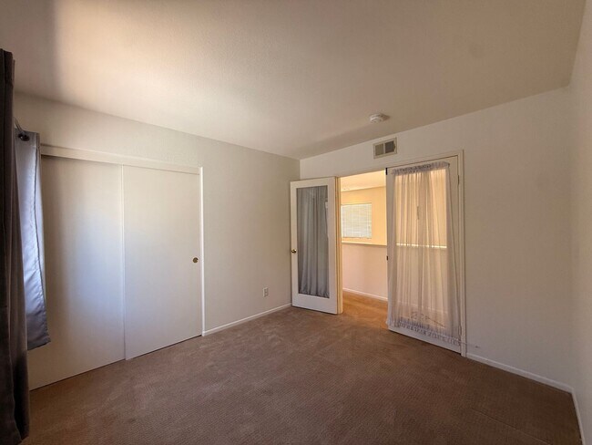 Building Photo - Spacious 4BD/2.5BA Home in Sorrento Valley with Pool, Private Balcony & In-Unit Laundry