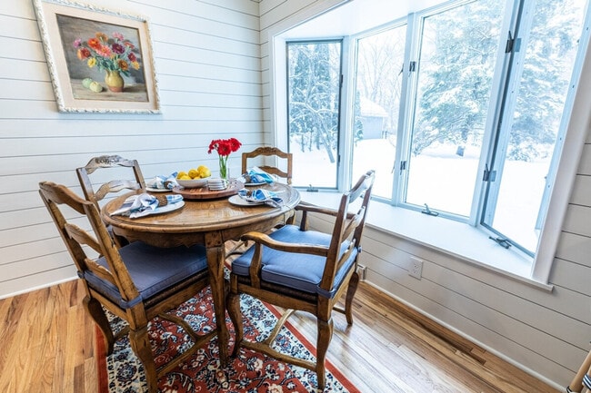 Building Photo - 17035 9th Ave N