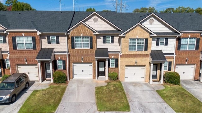 Building Photo - 3090 Branham Dr
